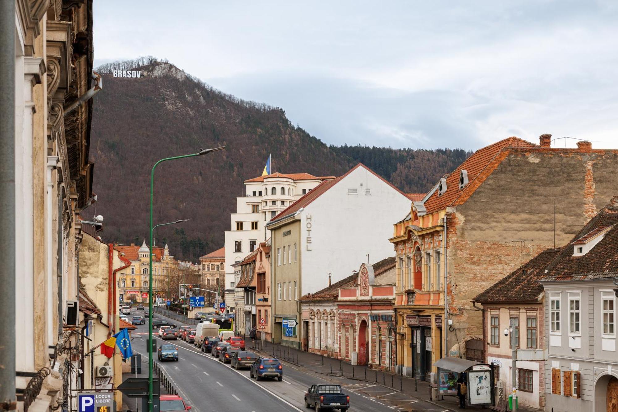Lunga 16 Guesthouse 2 Brasov Luaran gambar